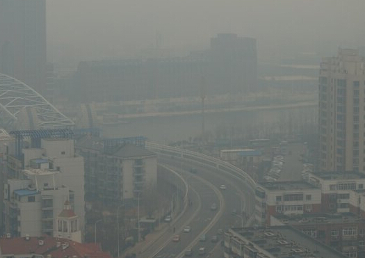 雾霾天开车注意什么?雾霾天行车安全