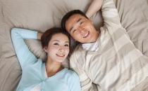 什么事影响夫妻关系和谐稳定？