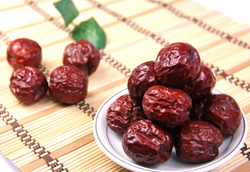 红枣能和维生素一起吃吗?红枣饮食禁忌