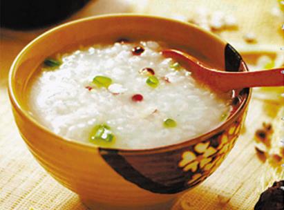 贫血的人吃什么粥对身体好?喝什么粥补血效果最好