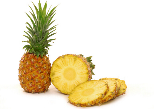 菠萝为什么要用盐水泡?菠萝怎么吃?