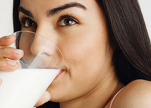 喝低脂牛奶有助于预防关节炎-低脂牛奶的功效