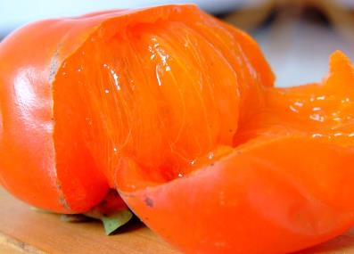 柿子和什么不能一起吃?柿子可以空腹吃吗