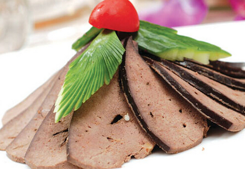 吃猪肝有什么好处?吃猪肝可以治疗近视吗?