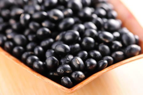 吃黑豆有什么好处? 黑豆的功效与作用及食用方法