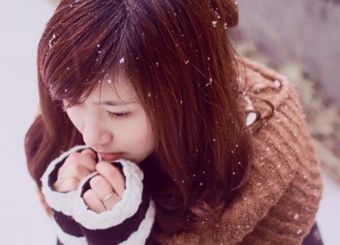 冬季手脚冰凉怎么办?女人冬季手脚冰凉多喝羊肉汤