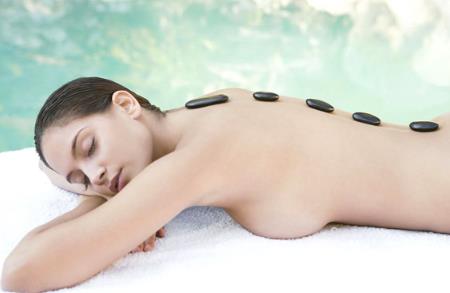 乳房保健:女人胸部护理必知的24个神奇小秘密