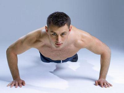 两性健康：多做三种运动有助男性增进手臂及腰背支撑力