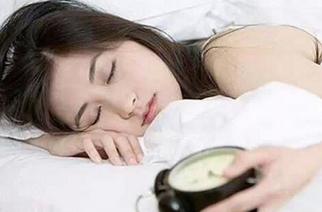 胸闷气短是怎么回事?如何预防胸闷气短