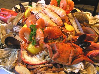 如何挑选优质新鲜的海鲜?如何挑选好的鱼虾蟹