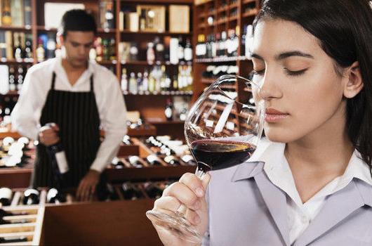 如何辨别红酒的好坏?红酒的选购方法