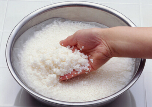 淘米水洗菜效果好-去除农药残留方法留大PK