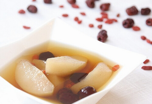 冰糖红枣炖雪梨的做法-冰糖红枣炖雪梨怎么做?