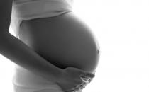 周工作超40小时或经常抬举重物，难受孕！