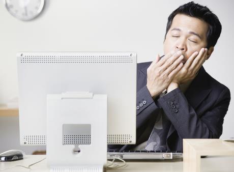 经常打哈欠是怎么回事?人为什么会经常打哈欠