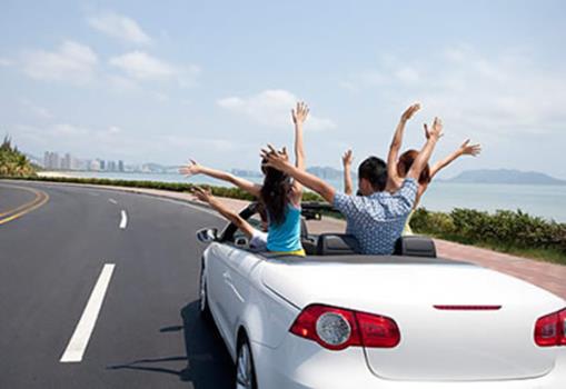 “五一”小长假连歇三天不调休 高速路免费通行