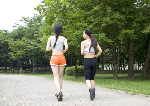 吃什么食物能防晒?感光食物有哪些?