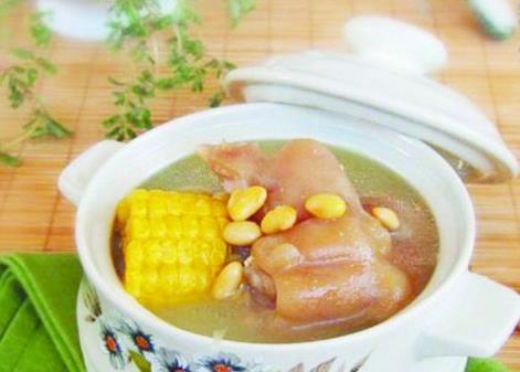 夏季养生食谱：夏季五款食疗养生汤让你肌肤白皙