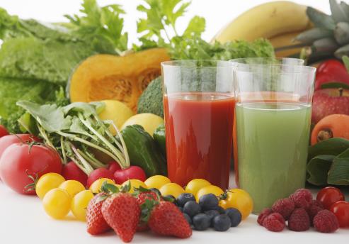 脸上有斑点怎么办？脸上长斑吃什么好