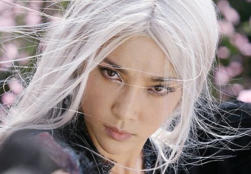 人为什么会长白头发?年轻人长白头发的原因