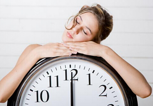 健康大脑爱睡觉-每天睡多久合适？