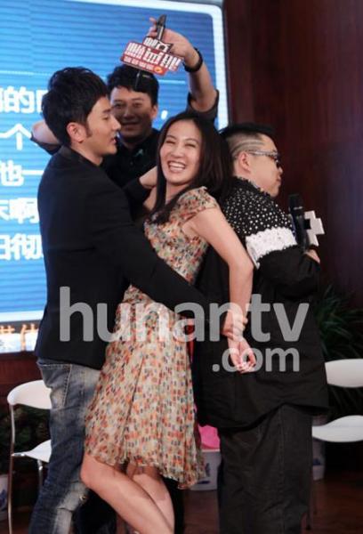 叶璇否认《雅典娜女神》抗日剧雷人,称改变抗日剧DNA