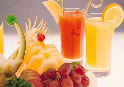 宝宝喝蔬菜汁的好处-宝宝喝蔬菜汁的做法