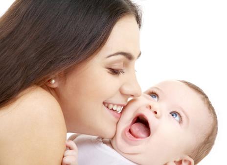 如何对早产儿进行喂养？早产儿喂养的注意事项