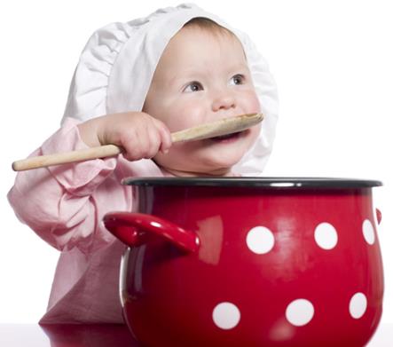 混合喂养对宝宝好吗？混合喂养该如何选择代乳品