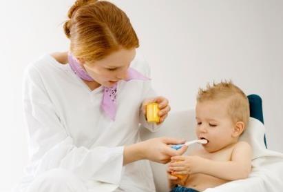 宝宝喂养误区：维生素和矿物质摄入越多越好
