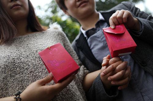广州首对同性恋情侣欲登记结婚，却被工作人员拒绝并“教育”
