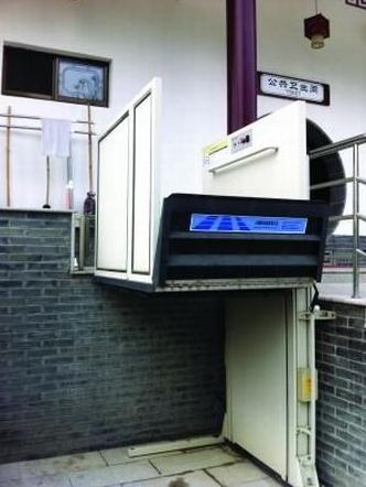 苏州豪华公厕似别墅，造价100万元，配置五星级有电梯，专设环卫工休息处。