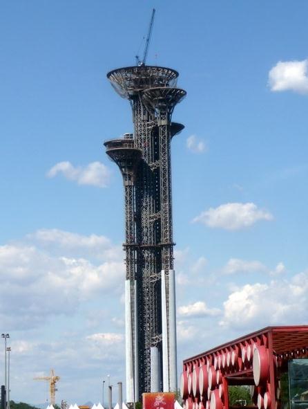 北京新地标瞭望塔遭调侃,网友称瞭望塔像五根钉子