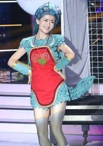 谢娜版小龙人微博引网友不满,网友吐槽娜姐毁我童年啊