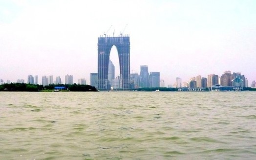 大秋裤穿上大头鞋：苏州“秋裤”楼穿上了“方头鞋”