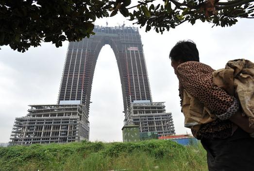 大秋裤穿上大头鞋：苏州“秋裤”楼穿上了“方头鞋”