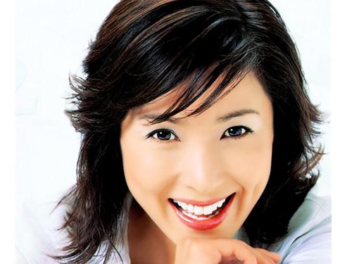 黑木瞳女儿欺凌女同学:买通男生强暴女同学厕所扒光衣服拍裸照