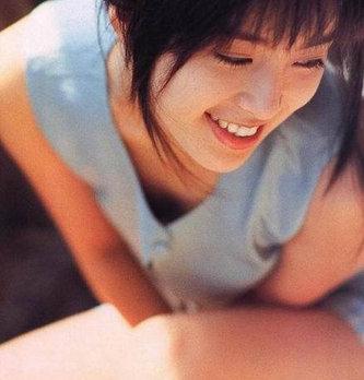 组图:42岁酒井法子复出超酷性感装露面,全裸淋浴吸吮手指旧照疯传