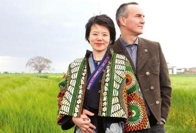 “忐忑姐”龚琳娜新神曲《法海你不懂爱》,雷死人不偿命