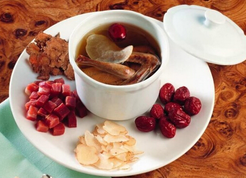 哺乳期可以吃动物血吗？哺乳期动物血食谱