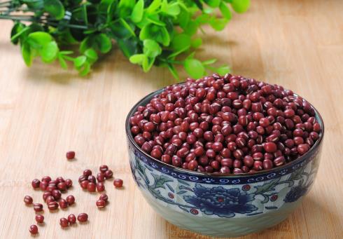 产妇吃红豆有什么好处？产妇吃红豆的做法