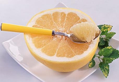 产妇可以吃柚子吗？产妇吃柚子好吗