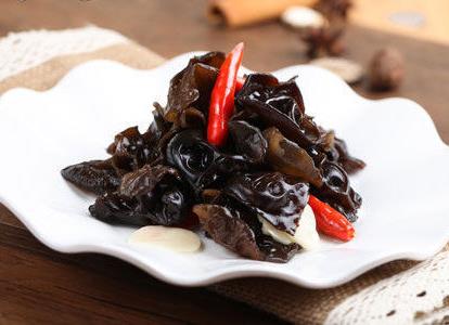 产妇吃黑木耳好吗?产妇能吃黑木耳吗