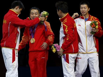 伦敦奥运会中国第35金：男乒团体中国3-0轻取韩国卫冕夺金