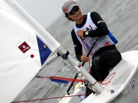 伦敦奥运会中国第31金：帆船激光镭迪尔级女子单人艇徐莉佳金牌