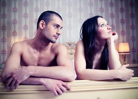 男人性心理揭秘：男人在床上最常用的性谎言top10