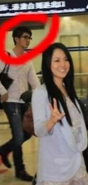 苍井空(苍老师)个人资料图片微博，苍井空携众日本女优现身北京机场
