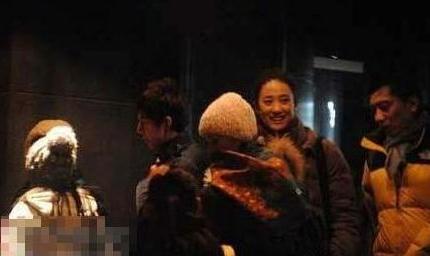 何炅结婚了吗?湖南卫视主持人何炅与妻子王菁情史曝光