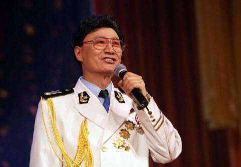 胡宝善个人资料简历,著名影视明星胡军之父,爱好打羽毛球