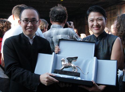 潘石屹陷私生女传闻,妻子辟谣,潘石屹举报杜芝富人身攻击